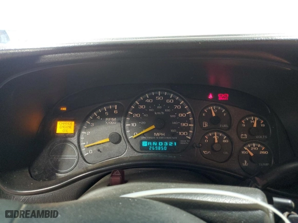 2001 Chevrolet Silverado 1500 with VIN 1GCEK14VX1E124132, listed as a Copart auction lot 52452695 with 269,850 mi miles and Salvage Title. Bid and sale history available at carsss.com. Image 9.
