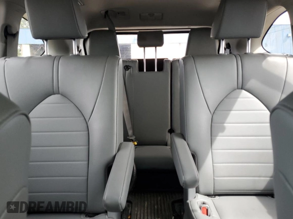 2022 Toyota Highlander XLE with VIN 5TDHZRBH6NS570427, listed as a Copart auction lot 51982165 with 34,072 mi miles and Clean title. Bid and sale history available at DreamBid. Image 10.