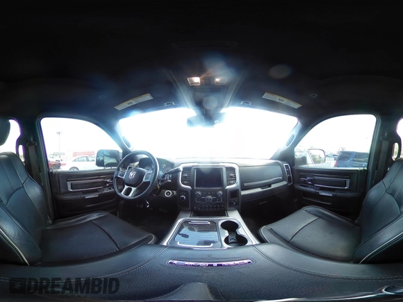 2018 Ram 2500 Limited z VIN 3C6UR5GL6JG213351, wystawiony jako IAAI lot #42109411 z przebiegiem 163 456 mil mil oraz . Historia ofert i sprzedaży dostępna na DreamBid. Obrazek 19.