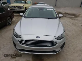 2019 Ford Fusion Hybrid SE with VIN 3FA6P0LU9KR204633, listed as a Copart auction lot 49900503 with 87,709 mi miles. Bid and sale history available at carsss.com. Image 5.