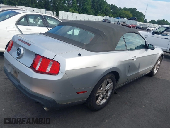 2011 Ford Mustang V6 with VIN 1ZVBP8EM8B5118122, listed as a IAAI auction lot 42644272 with 171,930 mi miles and . Bid and sale history available at DreamBid. Image 4.