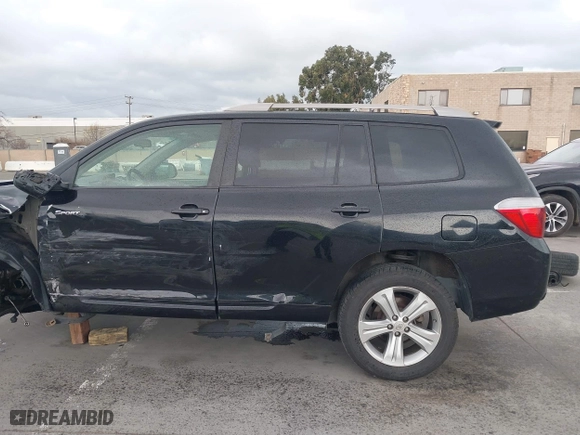 2008 Toyota Highlander Sport with VIN JTEES43A182025741, listed as a IAAI auction lot 41787557 with 168,543 mi miles. Bid and sale history available at carsss.com. Image 15.