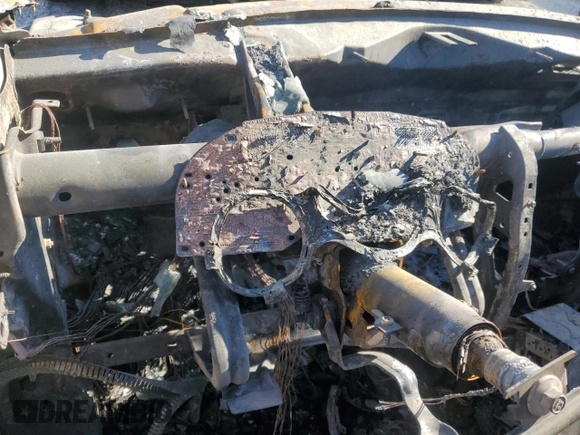 2013 Chrysler 200 LX with VIN 1C3CCBABXDN660432, listed as a Copart auction lot 50513285 with Not Provided miles and Salvage Title. Bid and sale history available at DreamBid. Image 9.