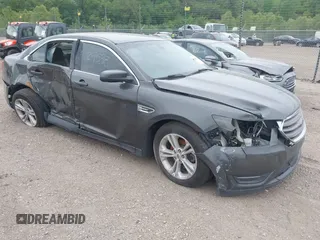 2016 Ford Taurus SEL z VIN 1FAHP2E81GG138503, wystawiony jako IAAI lot #41329538 z przebiegiem 217 486 mil mil oraz . Historia ofert i sprzedaży dostępna na DreamBid. Obrazek 1.