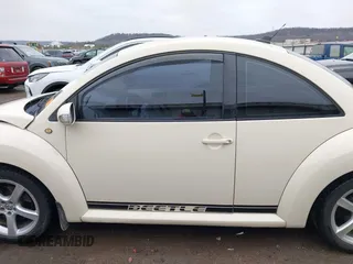 2009 Volkswagen New Beetle Coupe S with VIN 3VWPW31C99M517361, listed as a IAAI auction lot 41559162 with 105,707 mi miles. Bid and sale history available at carsss.com. Image 15.