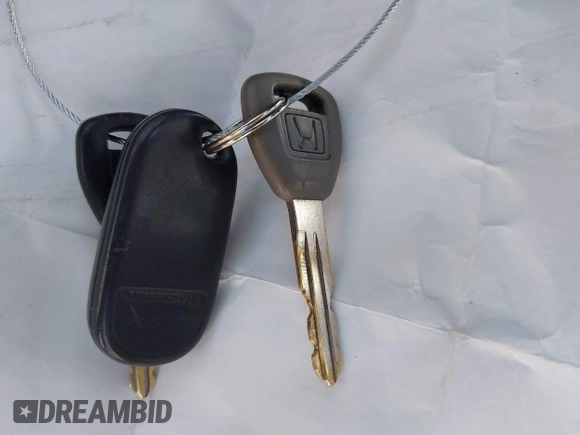 2001 Honda Accord EX z VIN JHMCG66881C015997, wystawiony jako IAAI lot #41902990 z przebiegiem Nie podano mil oraz . Historia ofert i sprzedaży dostępna na DreamBid. Obrazek 11.