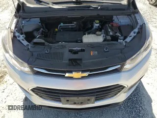 2020 Chevrolet Trax LS with VIN KL7CJKSB0LB340114, listed as a Copart auction lot 61056535 with 42,044 mi miles and Salvage title. Bid and sale history available at DreamBid. Image 12.