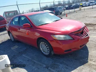 2008 Toyota Camry LE z VIN 4T1BE46K18U245626, wystawiony jako IAAI lot #41747169 z przebiegiem 135 661 mil mil oraz . Historia ofert i sprzedaży dostępna na DreamBid. Obrazek 1.