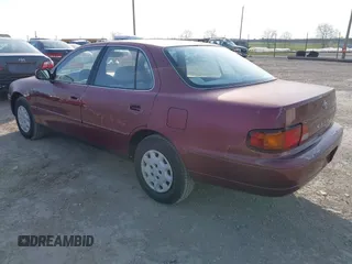 1996 Toyota Camry DX z VIN 4T1BG12K3TU662835, wystawiony jako IAAI lot #42060645 z przebiegiem 195 600 mil mil oraz . Historia ofert i sprzedaży dostępna na DreamBid. Obrazek 3.