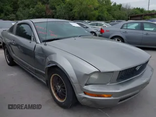 2008 Ford Mustang Deluxe with VIN 1ZVHT80N485143307, listed as a IAAI auction lot 42661093 with 155,133 mi miles and . Bid and sale history available at DreamBid. Image 6.