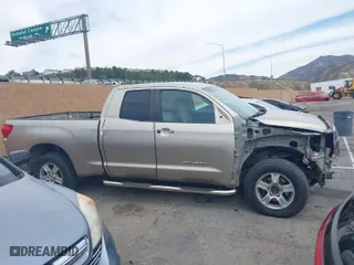 2007 Toyota Tundra SR5 with VIN 5TFRV54197X031872, listed as a IAAI auction lot 41593418 with 246,426 mi miles. Bid and sale history available at carsss.com. Image 13.