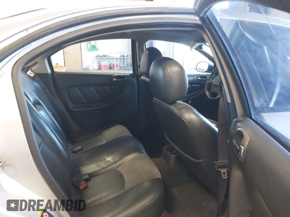 2003 Chrysler Sebring Touring with VIN 1C3AL56R33N503564, listed as a IAAI auction lot 42095191 with 111,600 mi miles and . Bid and sale history available at DreamBid. Image 8.