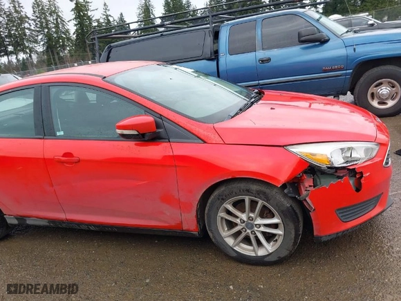 2016 Ford Focus SE with VIN 1FADP3F29GL268809, listed as a IAAI auction lot 41873067 with 135,593 mi miles. Bid and sale history available at carsss.com. Image 6.