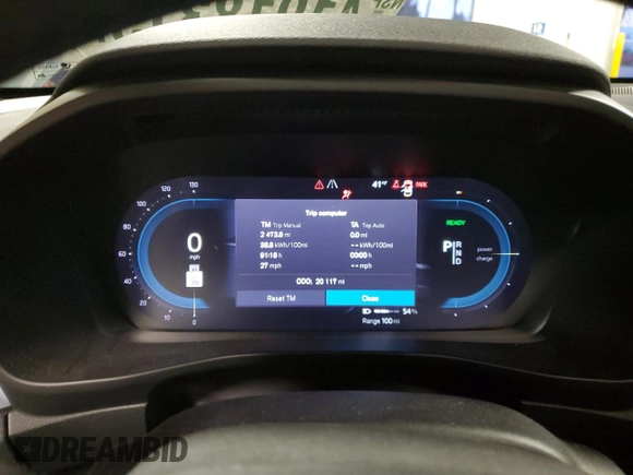 2023 Volvo XC40 Ultimate z VIN YV4ED3UMXP2077012, wystawiony jako Copart lot #41918315 z przebiegiem 20 117 mil mil oraz Szkoda całkowita • Salvage title. Historia ofert i sprzedaży dostępna na DreamBid. Obrazek 9.