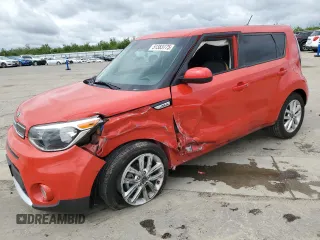 2017 Kia Soul + with VIN KNDJP3A58H7481162, listed as a Copart auction lot 51383775 with 104,178 mi miles and Salvage Title. Bid and sale history available at carsss.com. Image 1.