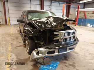 2016 Ram 1500 Big Horn z VIN 1C6RR7LT3GS305235, wystawiony jako IAAI lot #41955334 z przebiegiem 211 673 mil mil oraz . Historia ofert i sprzedaży dostępna na DreamBid. Obrazek 6.