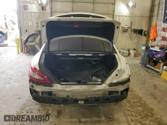 2015 Mercedes-Benz CLS-Class CLS 550 with VIN WDDLJ9BB0FA153239, listed as a Copart auction lot 86365874 with 84,081 mi miles and Salvage Title. Bid and sale history available at carsss.com. Image 6.