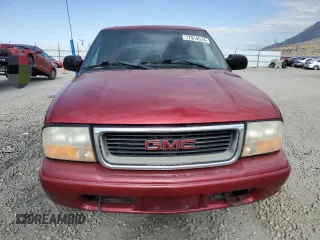 2000 GMC Jimmy SLE Convenience with VIN 1GKDT13W0Y2292445, listed as a Copart auction lot 77914514 with 220,291 mi miles and Salvage Title. Bid and sale history available at carsss.com. Image 5.
