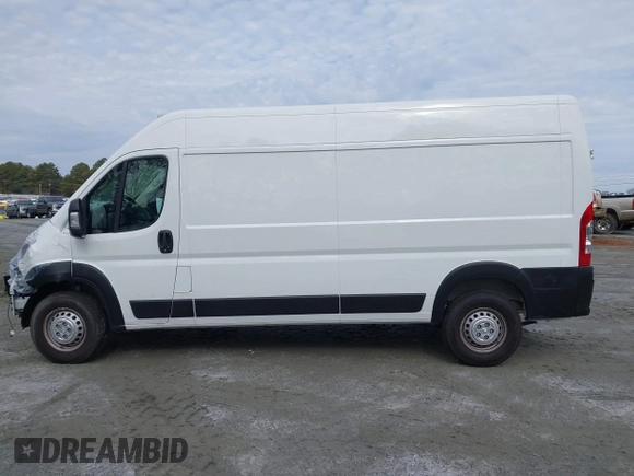 2024 Ram ProMaster Cargo Tradesman with VIN 3C6LRVDG2RE150517, listed as a IAAI auction lot 41462460 with 3,374 mi miles and . Bid and sale history available at DreamBid. Image 15.