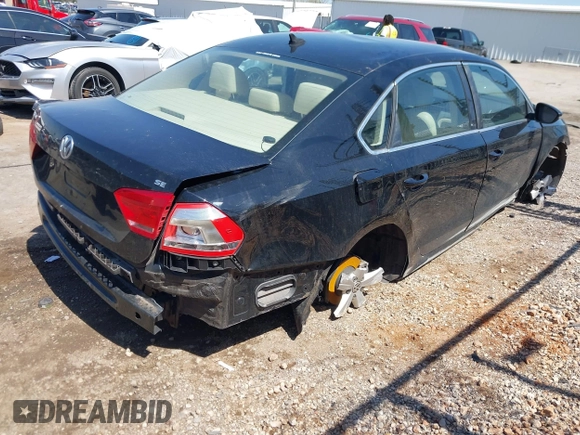 2012 Volkswagen Passat SE z VIN 1VWBH7A37CC065205, wystawiony jako IAAI lot #41977813 z przebiegiem Nie podano mil oraz . Historia ofert i sprzedaży dostępna na DreamBid. Obrazek 4.