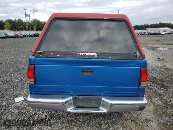 1998 Dodge Dakota SLT with VIN 1B7GG22Y2WS597545, listed as a Copart auction lot 70877014 with 261,522 mi miles and Salvage Title. Bid and sale history available at carsss.com. Image 6.