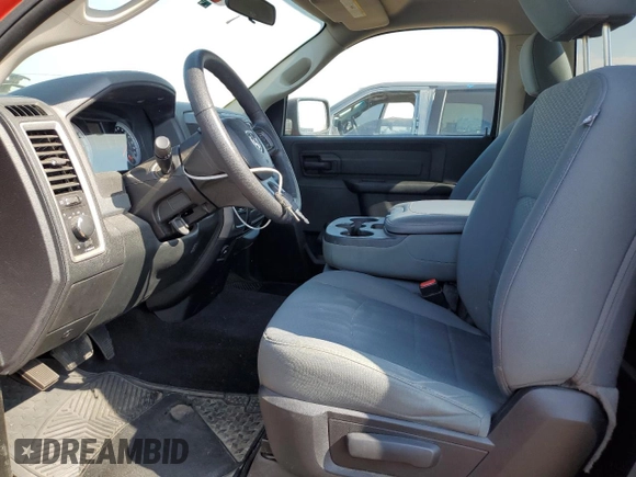 2015 Ram 1500 Express z VIN 3C6JR6AG5FG540061, wystawiony jako Copart lot #54555365 z przebiegiem 70 514 mil mil oraz Nie do naprawy • Non repairable. Historia ofert i sprzedaży dostępna na DreamBid. Obrazek 7.
