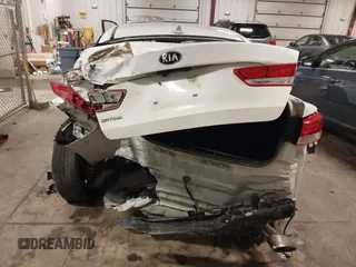2019 Kia Optima LX with VIN 5XXGT4L38KG369502, listed as a IAAI auction lot 39820086 with 117,802 mi miles. Bid and sale history available at carsss.com. Image 6.