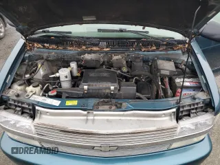 2000 Chevrolet Astro with VIN 1GNDM19W7YB213103, listed as a Copart auction lot 83493374 with 133,278 mi miles and Clean Title. Bid and sale history available at carsss.com. Image 12.