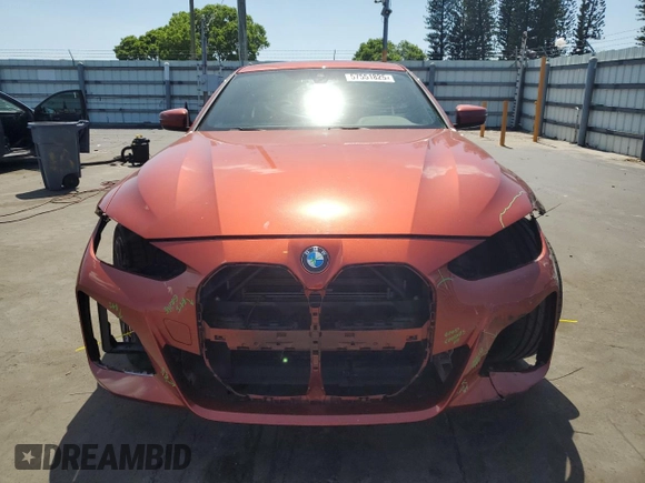 2022 BMW 4 Series 430i with VIN WBA63AV06NFM11260, listed as a Copart auction lot 57551825 with 52,969 mi miles and Salvage title. Bid and sale history available at DreamBid. Image 5.