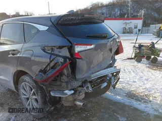 2020 Acura RDX Technology with VIN 5J8TC2H53LL017914, listed as a IAAI auction lot 41379471 with 40,740 mi miles and . Bid and sale history available at DreamBid. Image 6.