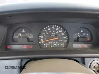 1994 Toyota T100 DX z VIN JT4VD10A3R0022337, wystawiony jako Copart lot #72793774 z przebiegiem 147 891 mil mil oraz Tytuł czysty. Historia ofert i sprzedaży dostępna na DreamBid. Obrazek 9.