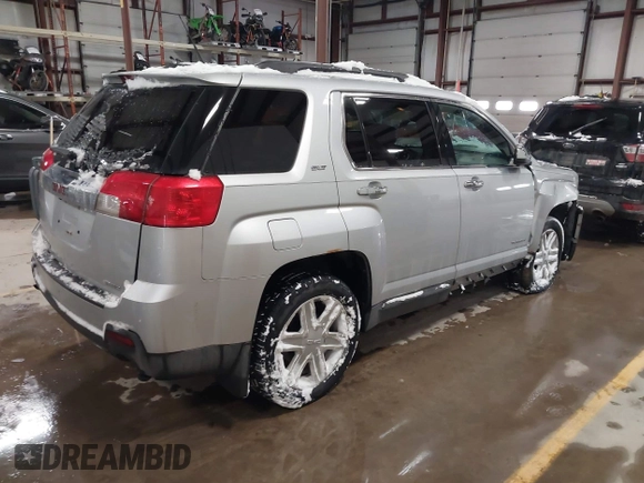 2012 GMC Terrain SLT-1 with VIN 2GKFLVE53C6251811, listed as a IAAI auction lot 41357496 with 152,772 mi miles. Bid and sale history available at carsss.com. Image 4.