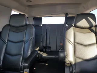 2019 Cadillac Escalade Premium Luxury with VIN 1GYS4CKJ2KR305030, listed as a Copart auction lot 87259514 with 82,101 mi miles and Salvage Title. Bid and sale history available at carsss.com. Image 10.