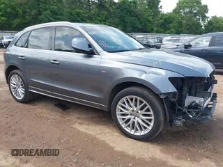 2017 Audi Q5 Premium Plus z VIN WA1M2AFP8HA045256, wystawiony jako IAAI lot #42123225 z przebiegiem 99 828 mil mil oraz . Historia ofert i sprzedaży dostępna na DreamBid. Obrazek 1.