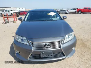 2013 Lexus ES 4dr Sdn with VIN JTHBK1GG8D2051976, listed as a IAAI auction lot 41804952 with 153,825 mi miles. Bid and sale history available at carsss.com. Image 12.