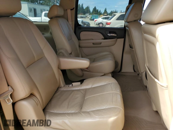 2008 GMC Yukon XL z VIN 1GKFK66888J152316, wystawiony jako Copart lot #60567035 z przebiegiem 193 873 mil mil oraz Szkoda całkowita • Salvage title. Historia ofert i sprzedaży dostępna na DreamBid. Obrazek 12.