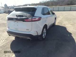 2020 Ford Edge SEL with VIN 2FMPK4J98LBA24655, listed as a IAAI auction lot 41821740 with 64,382 mi miles. Bid and sale history available at carsss.com. Image 4.