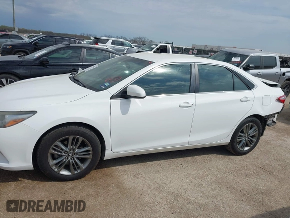 2017 Toyota Camry XLE with VIN 4T1BF1FKXHU401772, listed as a IAAI auction lot 41881656 with 127,003 mi miles. Bid and sale history available at carsss.com. Image 15.