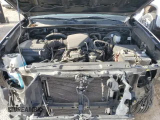2021 Toyota Tacoma SR z VIN 5TFAX5GN5MX190518, wystawiony jako Copart lot #49783815 z przebiegiem 40 585 mil mil oraz Szkoda całkowita • Salvage title. Historia ofert i sprzedaży dostępna na DreamBid. Obrazek 11.