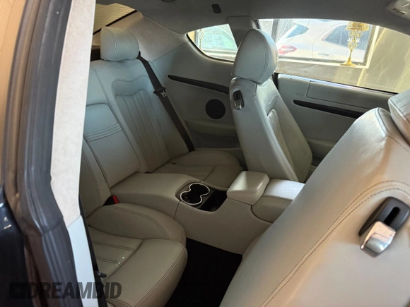 2010 Maserati GranTurismo S с VIN ZAM45KLA5A0048920, выставлен на аукционе Copart как лот 48584005 с пробегом 64 495 миль миль и Чистый • Clean title. История ставок и продаж доступна на DreamBid. Изображение 6.