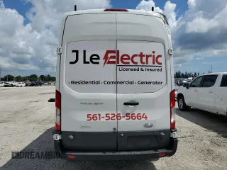 2015 Ford Transit Cargo с VIN 1FTNR2XG9FKA25521, выставлен на аукционе Copart как лот 63372545 с пробегом 145 538 миль миль и Списание • Salvage title. История ставок и продаж доступна на DreamBid. Изображение 6.