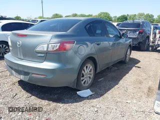 2012 Mazda Mazda3 i Touring with VIN JM1BL1V82C1606614, listed as a IAAI auction lot 41861558 with Not Provided miles. Bid and sale history available at carsss.com. Image 4.