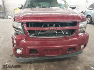 2009 Chevrolet Suburban LTZ with VIN 1GNFK36399J105044, listed as a IAAI auction lot 41628710 with 207,905 mi miles. Bid and sale history available at carsss.com. Image 6.