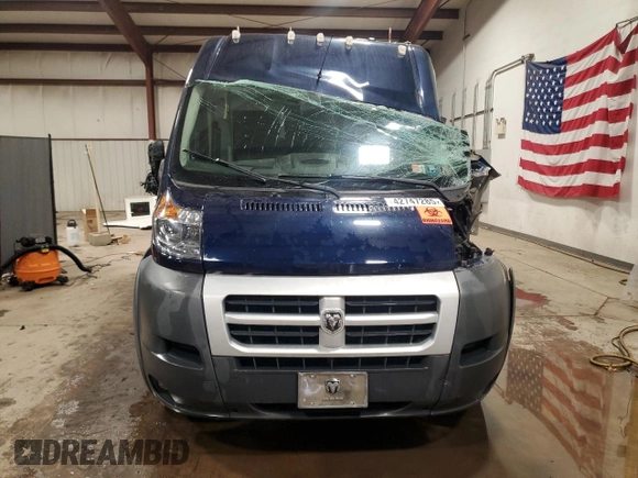 2014 Ram ProMaster Cargo with VIN 3C6TRVBG3EE105258, listed as a Copart auction lot 42747285 with Not Provided miles and Salvage Title. Bid and sale history available at DreamBid. Image 5.