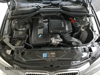 2008 BMW 5 Series 535i z VIN WBANW13538CZ75004, wystawiony jako Copart lot #54988245 z przebiegiem 110 736 mil mil oraz Czysty tytuł • Clean title. Historia ofert i sprzedaży dostępna na DreamBid. Obrazek 11.