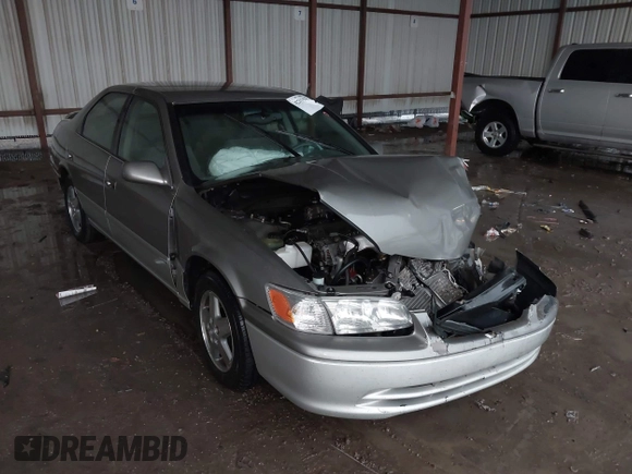 2001 Toyota Camry CE z VIN JT2BG22K410544168, wystawiony jako IAAI lot #42201412 z przebiegiem 158 500 mil mil oraz . Historia ofert i sprzedaży dostępna na DreamBid. Obrazek 1.