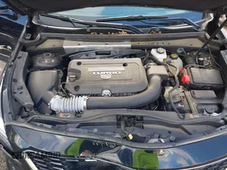 2022 Cadillac XT4 FWD Luxury with VIN 1GYAZAR48NF162799, listed as a IAAI auction lot 42308957 with 19,863 mi miles and . Bid and sale history available at DreamBid. Image 10.