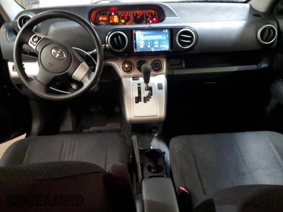 2009 Scion xB z VIN JTLKE50E391077637, wystawiony jako Copart lot #56528265 z przebiegiem 76 685 mil mil oraz Szkoda całkowita • Salvage title. Historia ofert i sprzedaży dostępna na DreamBid. Obrazek 8.