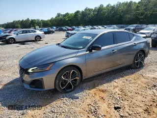2024 Nissan Altima SR z VIN 1N4BL4CVXRN321211, wystawiony jako Copart lot #56959535 z przebiegiem 33 510 mil mil oraz Szkoda całkowita • Salvage title. Historia ofert i sprzedaży dostępna na DreamBid. Obrazek 1.