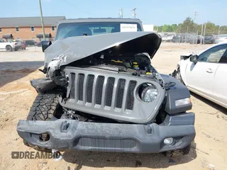 2019 Jeep Wrangler Unlimited Sport S с VIN 1C4HJXDG3KW662946, выставлен на аукционе IAAI как лот 42157025 с пробегом 26 096 миль миль и . История ставок и продаж доступна на DreamBid. Изображение 11.